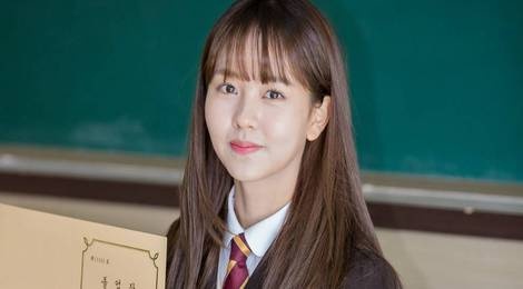 Sao teen Han khong hoi han vi bo hoc cap 3 hinh anh