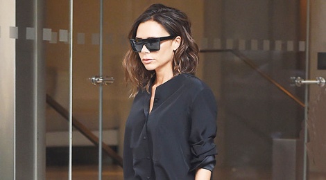 Victoria Beckham thap di vi mac quan rong hinh anh