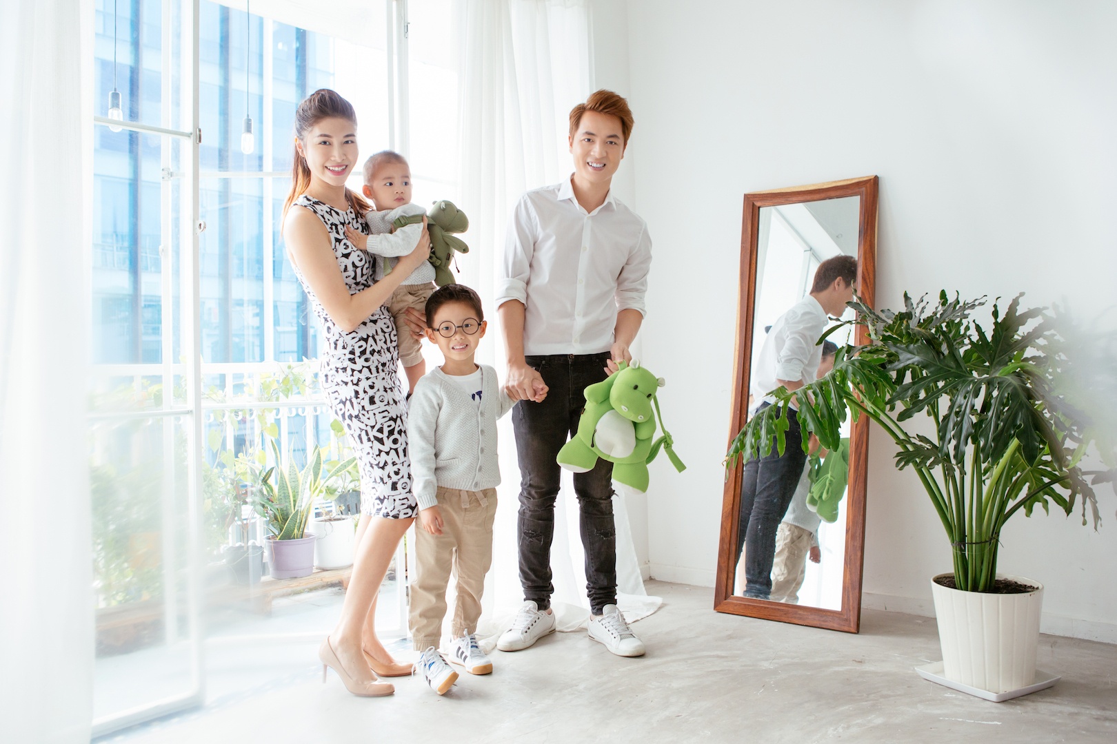 Bo anh tro lai truong cua gia dinh Dang Khoi anh 1