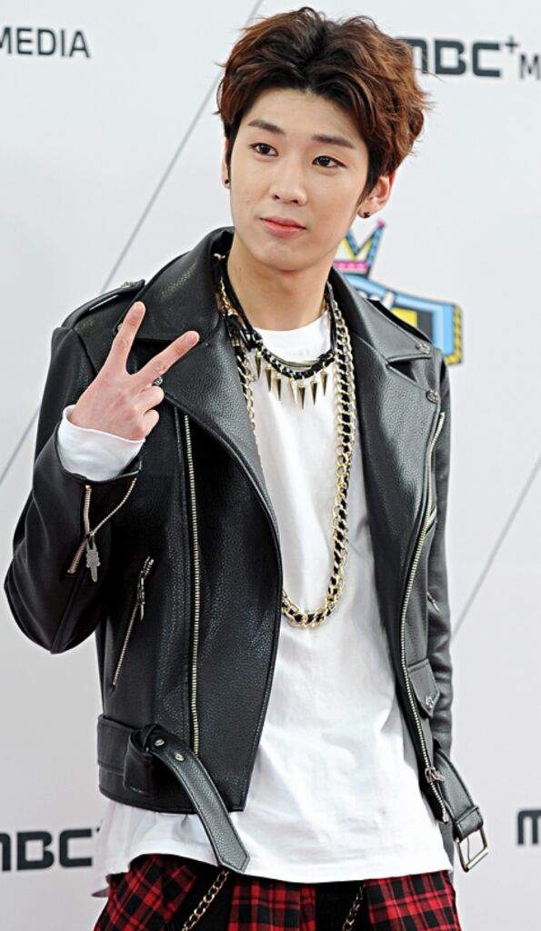 Rapper Hàn sáng tác về cưỡng hiếp ảnh 2 Rapper Han sang tac ve cuong hiep anh 2