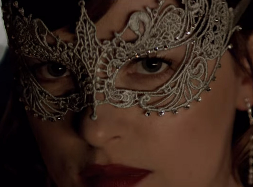 He lo trailer dau tien trong ’50 Sac thai’ phan 2 anh 3