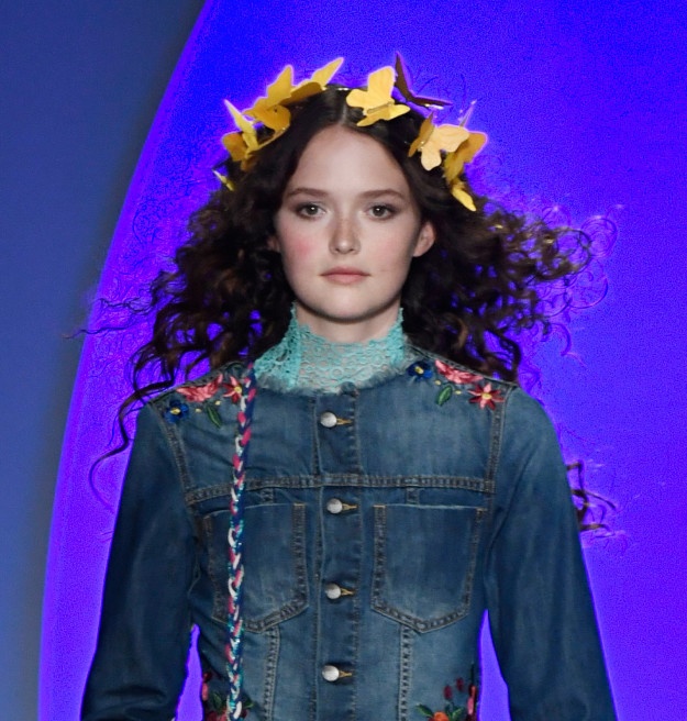 NYFW: Bo loc cua Snapchat buoc ra doi thuc anh 9