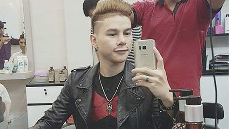 Hoang Ton thua nhan phau thuat tham my hinh anh