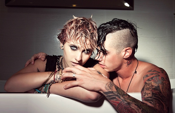 Con gai Michael Jackson khoc loc anh 4