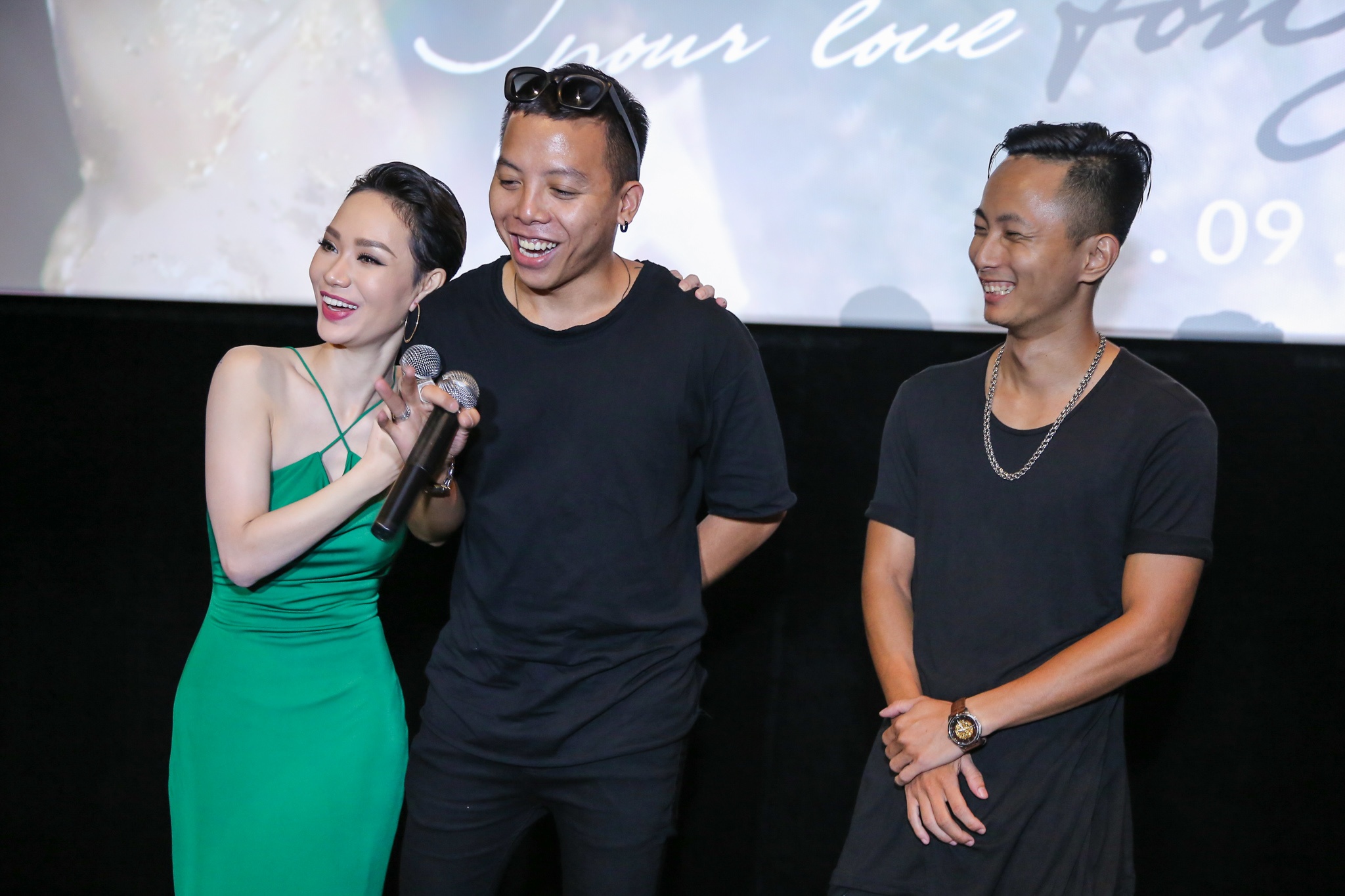 Tra My Idol ra mat MV Let Me Feel Your Love Tonight anh 6