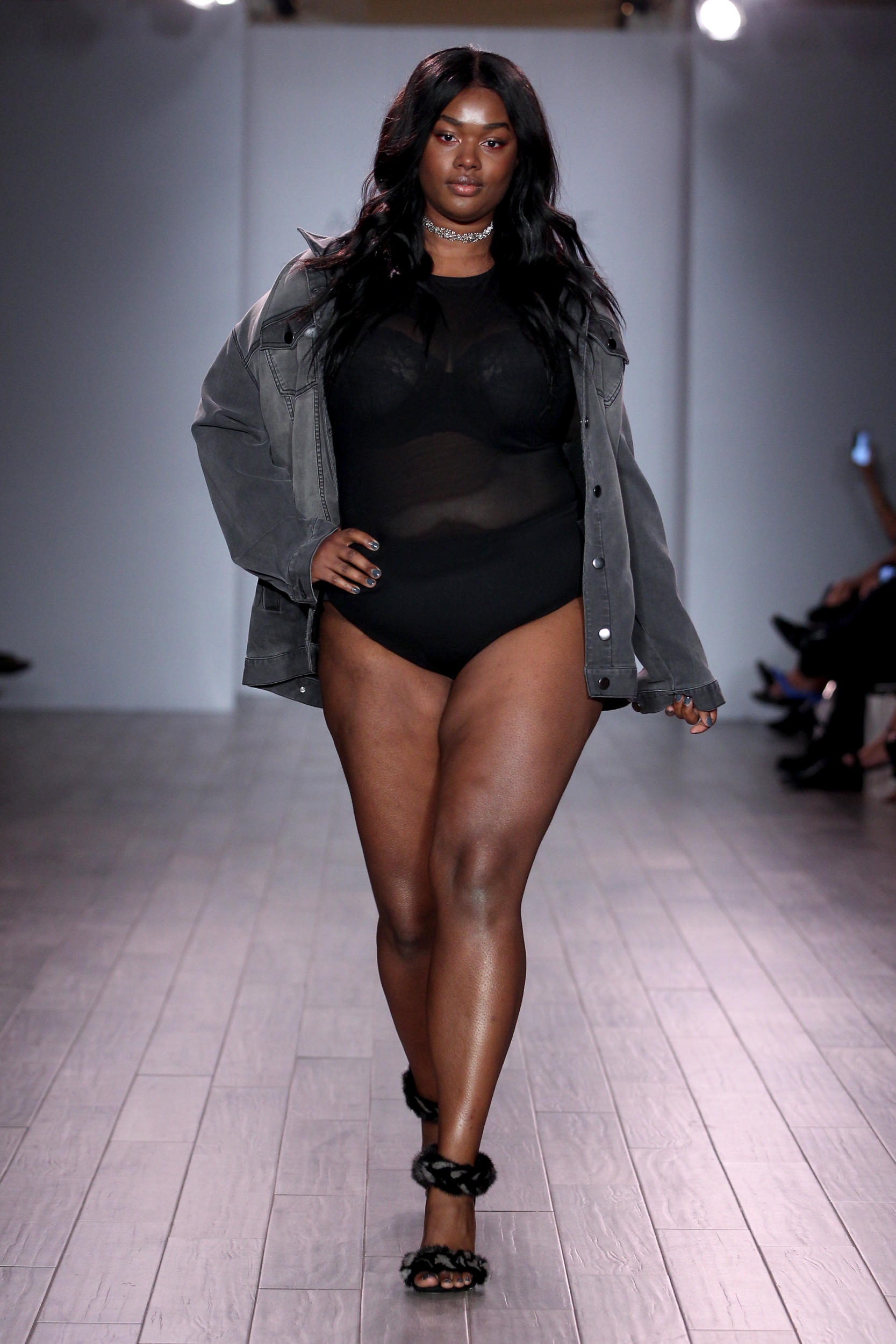 Loat mau beo bikini do bo san catwalk NYFW anh 6