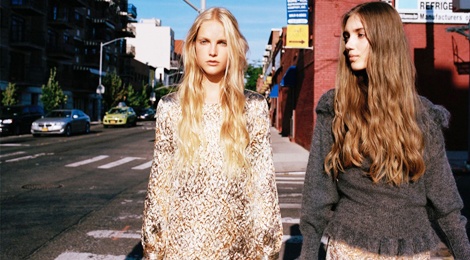 Zara tung lookbook anh kim bat mat hinh anh