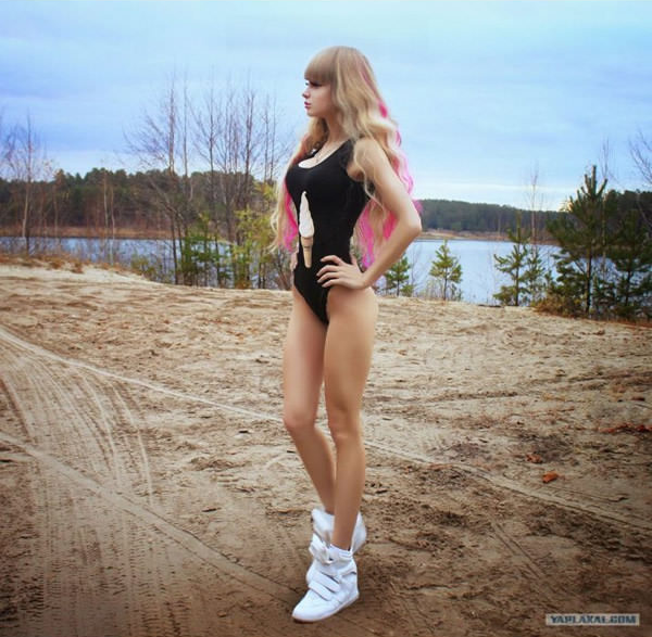 Nguoi mau Nga bi nuoi nhu ‘bup be song’ anh 9