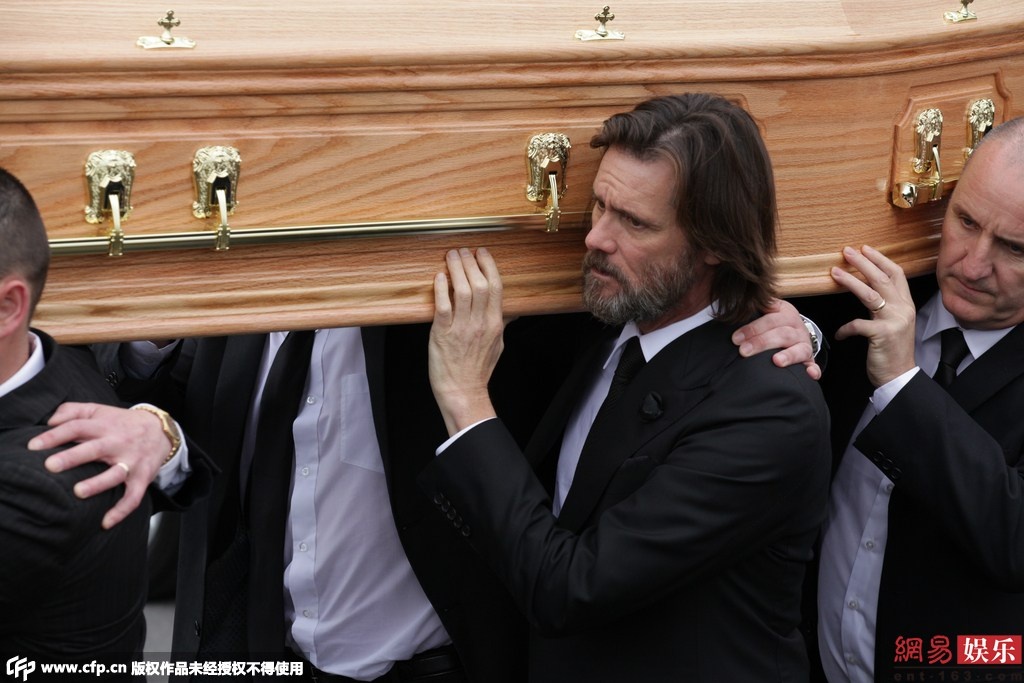 Jim Carrey bị chồng bạn gái cũ kiện ảnh 2 Jim Carrey bi chong ban gai cu kien anh 2