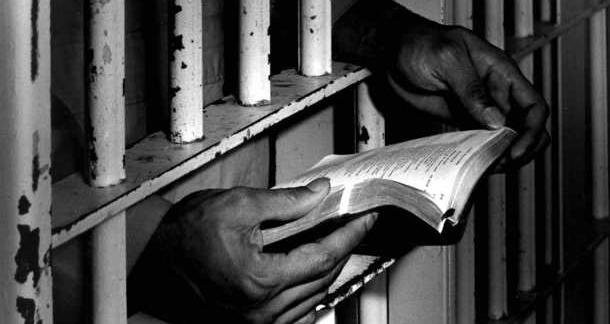 Cau chuyen ve nguoi tu hieu dinh bach khoa toan thu hinh anh