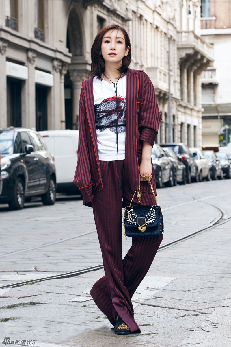 thoi trang cua sao Hoa ngu anh 2