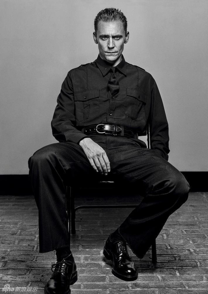 Tom Hiddleston trên tạp chí ảnh 3 Tom Hiddleston tren tap chi anh 3