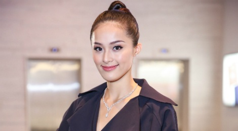 Ha Vi deo trang suc kim cuong dat do di xem thoi trang hinh anh