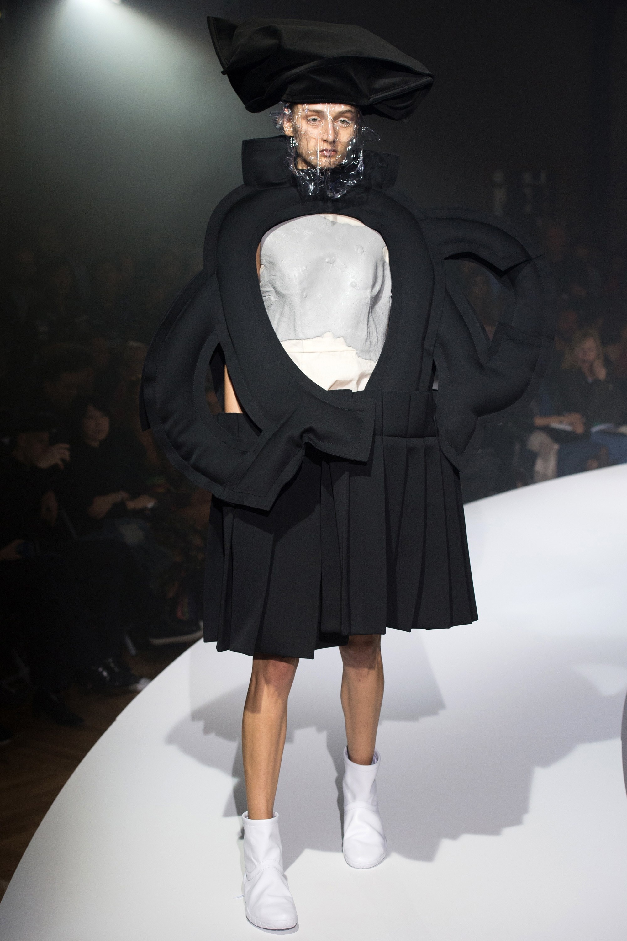 trang phuc phang cua common des garcon anh 10