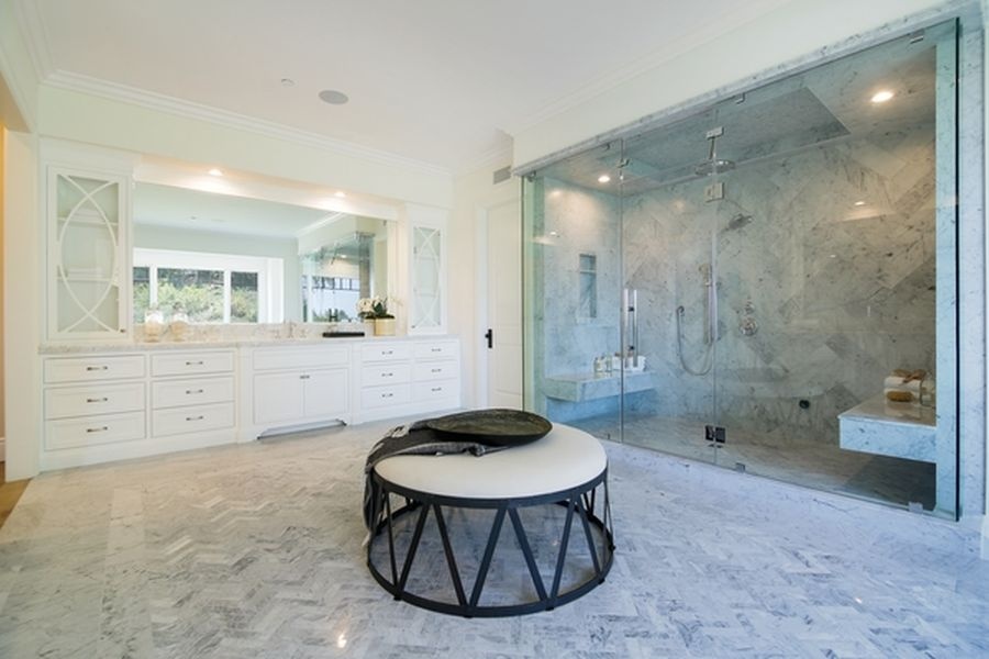 Kylie Jenner mua nha 12 trieu do anh 9