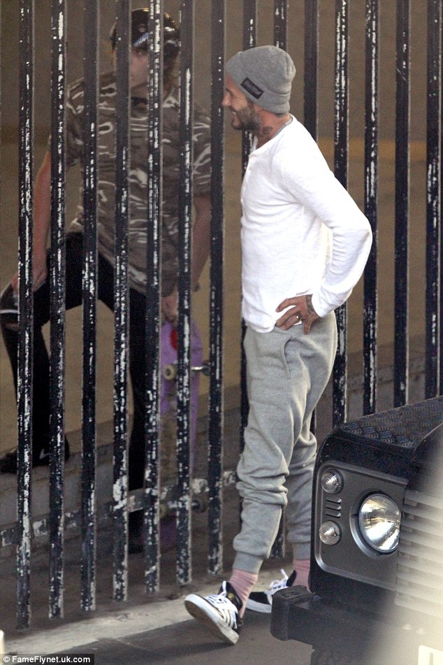 Be Harper quan bo Becks anh 8