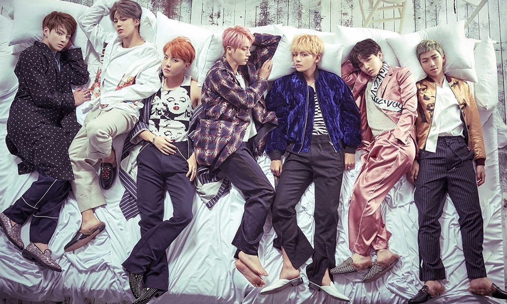 BTS đắt hàng album ảnh 1 BTS dat hang album anh 1
