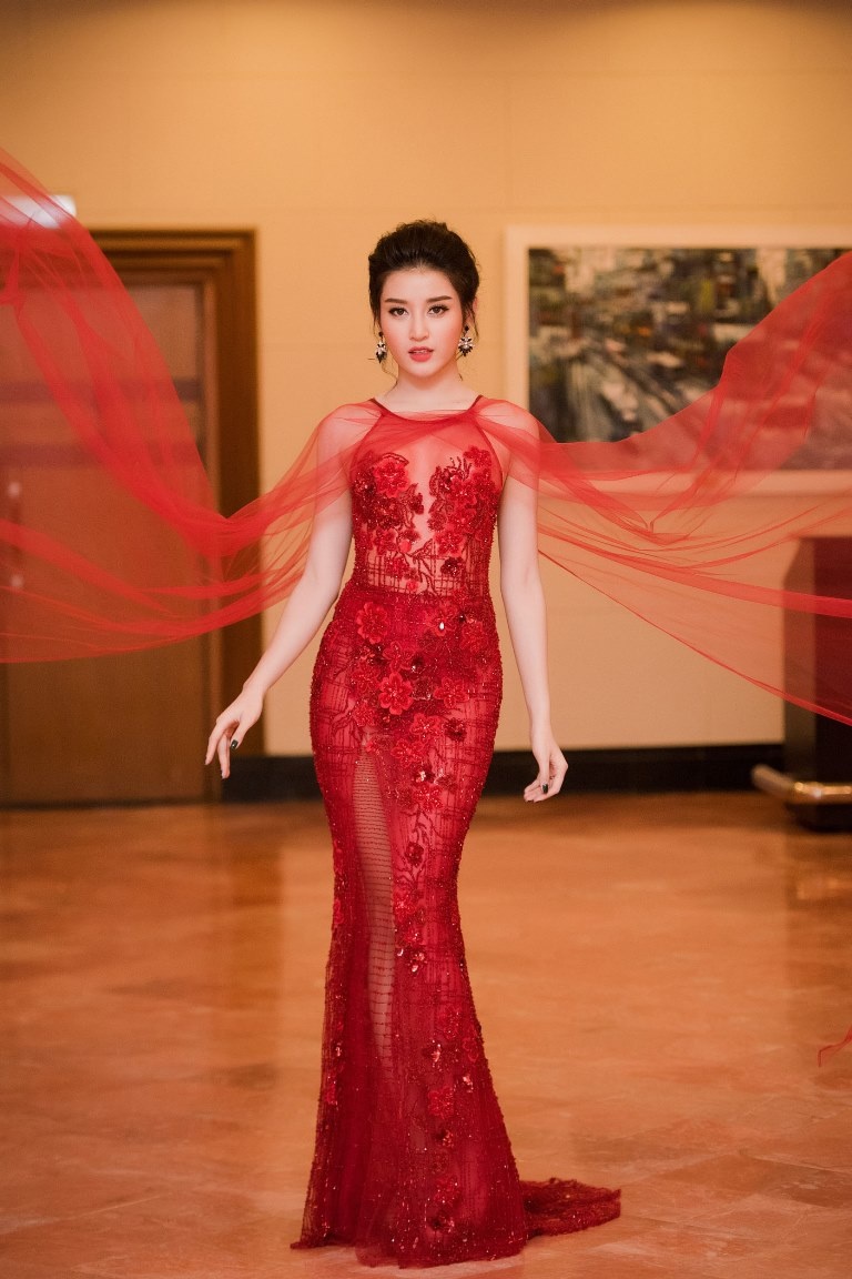 Huyen My dep tua tien nu anh 5