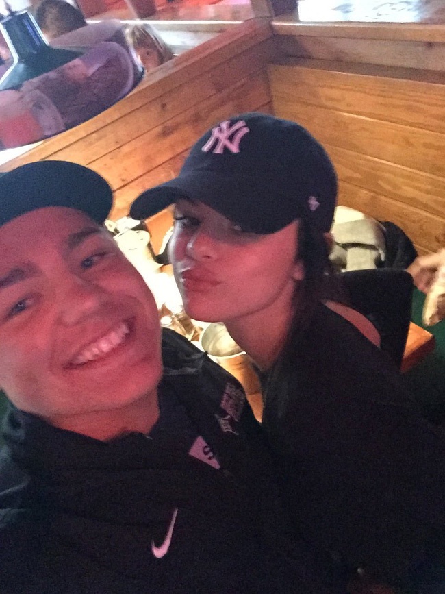 Selena Gomez trở lại ảnh 1 Selena Gomez tro lai anh 1