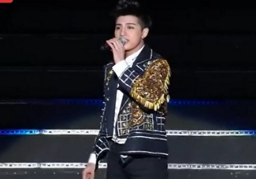 Phan trinh dien cua Noo Phuoc Thinh tai Asia Song Festival 2016 hinh anh