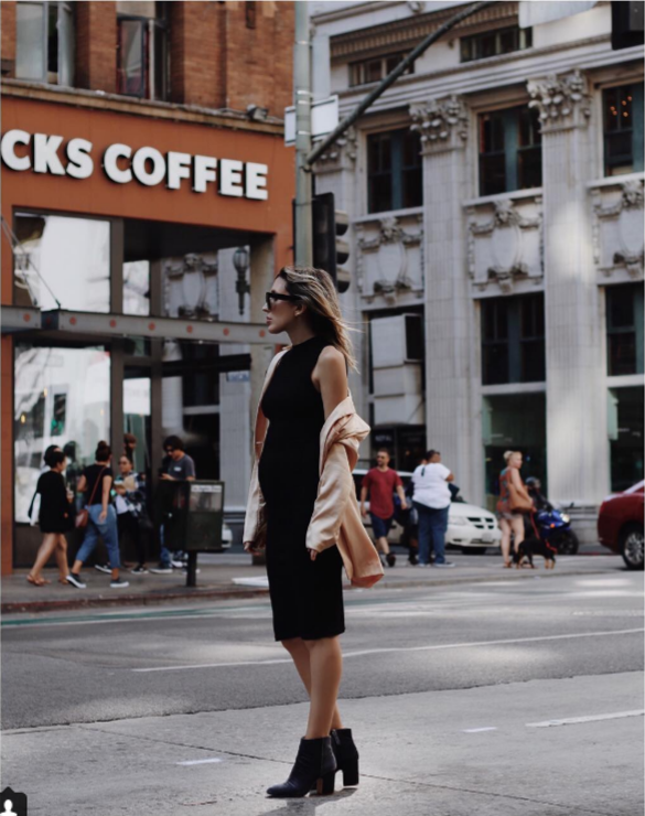 Phong cách của bà bầu Angela Flink ảnh 7 Phong cach cua ba bau Angela Flink anh 7