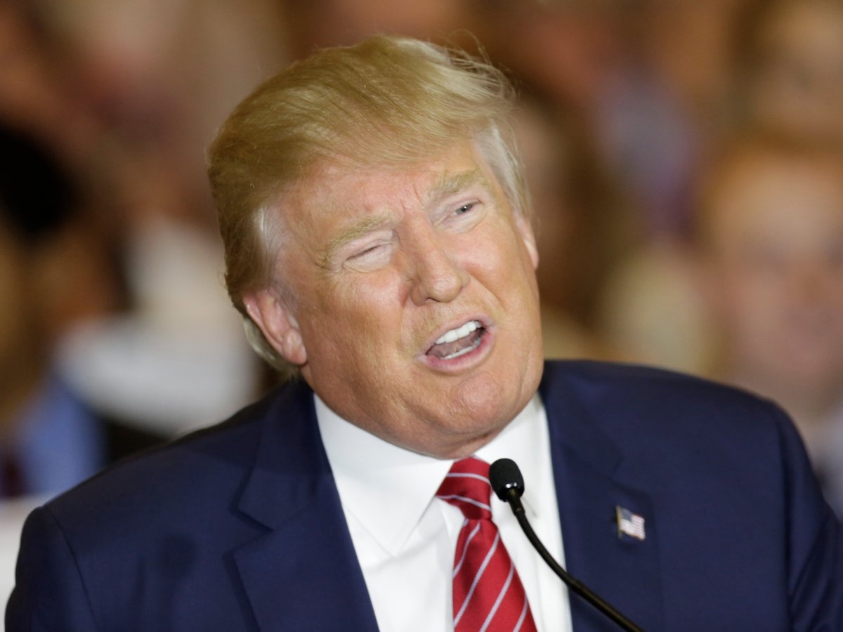 Donald Trump xau xi den tan cung trong mat sao Hollywood hinh anh