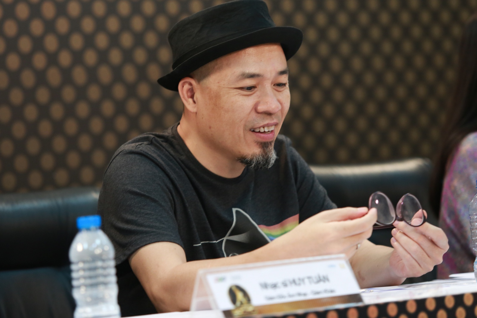 Chúng Huyền Thanh hộ tống bạn trai đi casting ảnh 10 Chung Huyen Thanh ho tong ban trai di casting anh 10