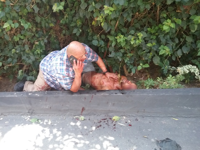 Ke dot nhap nha Miranda Kerr bi ban 4 phat dan hinh anh