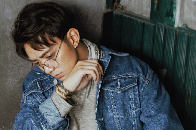 Lyric video Phia sau mot co gai - Soobin Hoang Son hinh anh