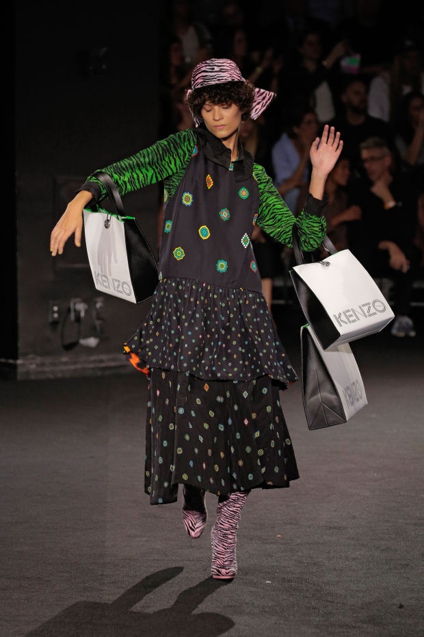 show dien H&M x Kenzo anh 6