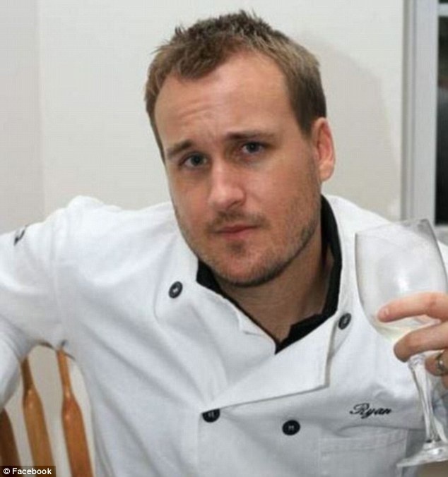 đi tù vì tung ảnh khoả thân người nổi tiếng ảnh 1 di tu vi tung anh khoa than nguoi noi tieng anh 1