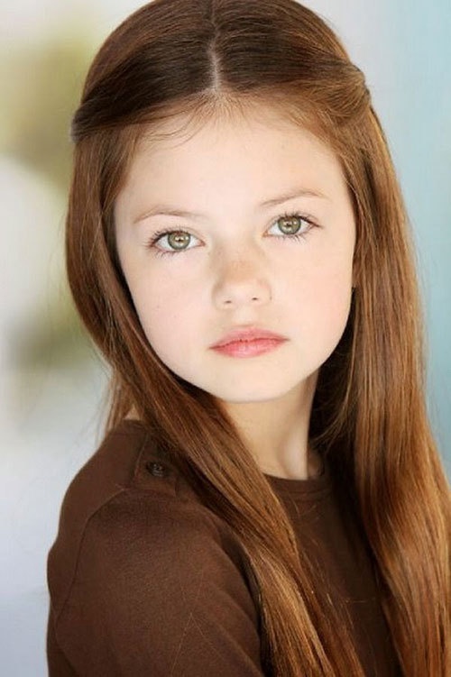 mackenzie foy truong thanh anh 1