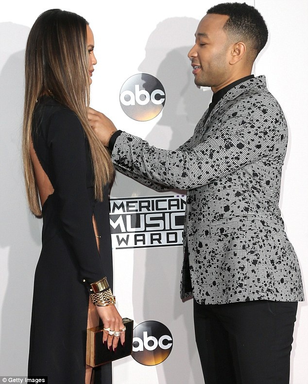 vo John Legend lo hang anh 5