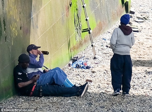 con trai madonna bi bat anh 2