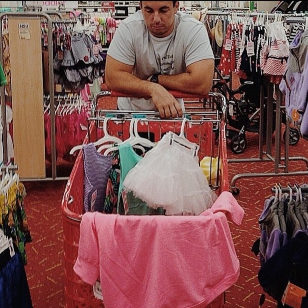 noi kho cua dan ong trong ngay hoi mua sam anh 7