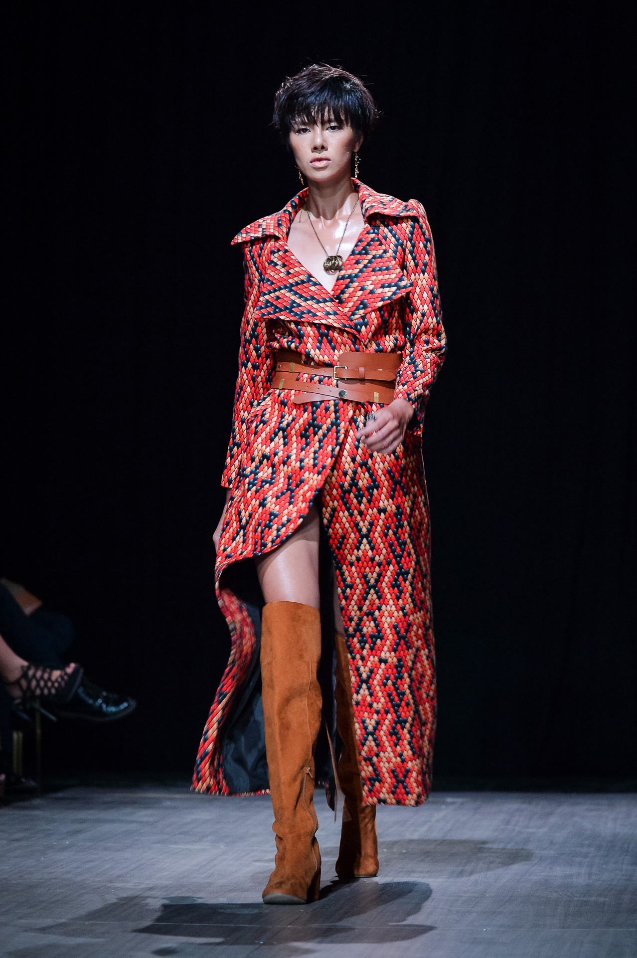 thieu nu mong co Lan Khue anh 4