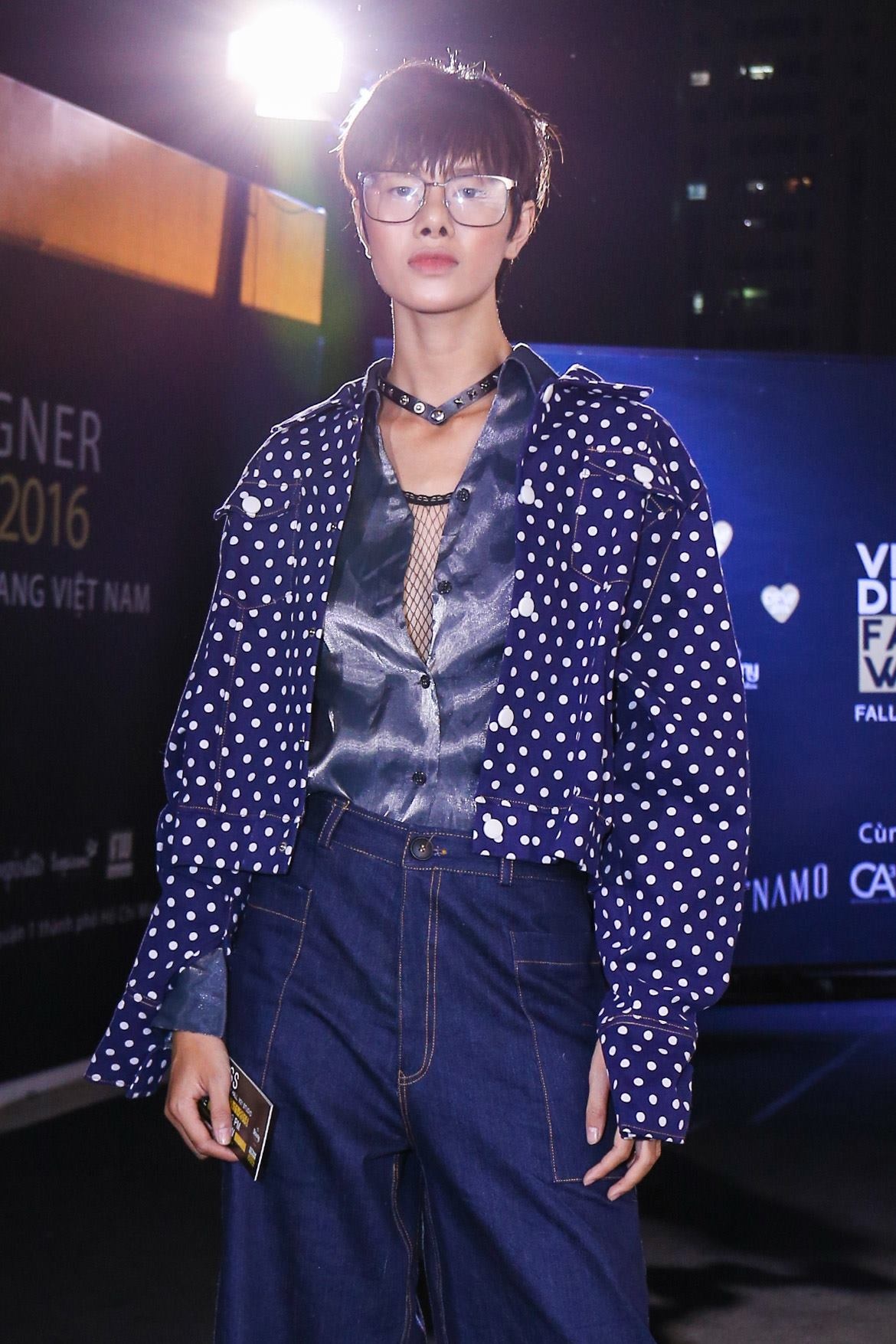 Mai Ngo dien ao long khoe dui anh 14