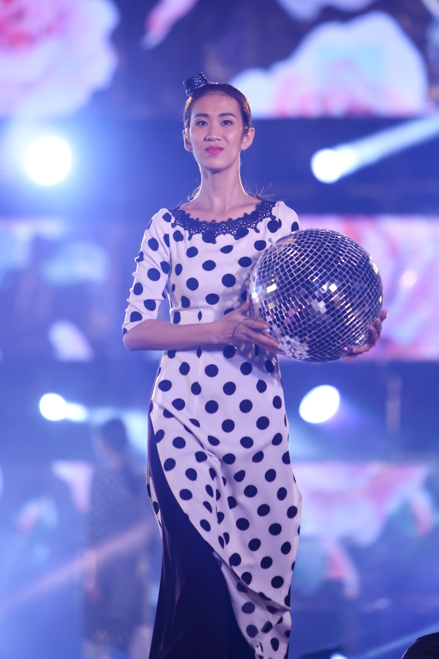 BB Tran gia gai anh 5