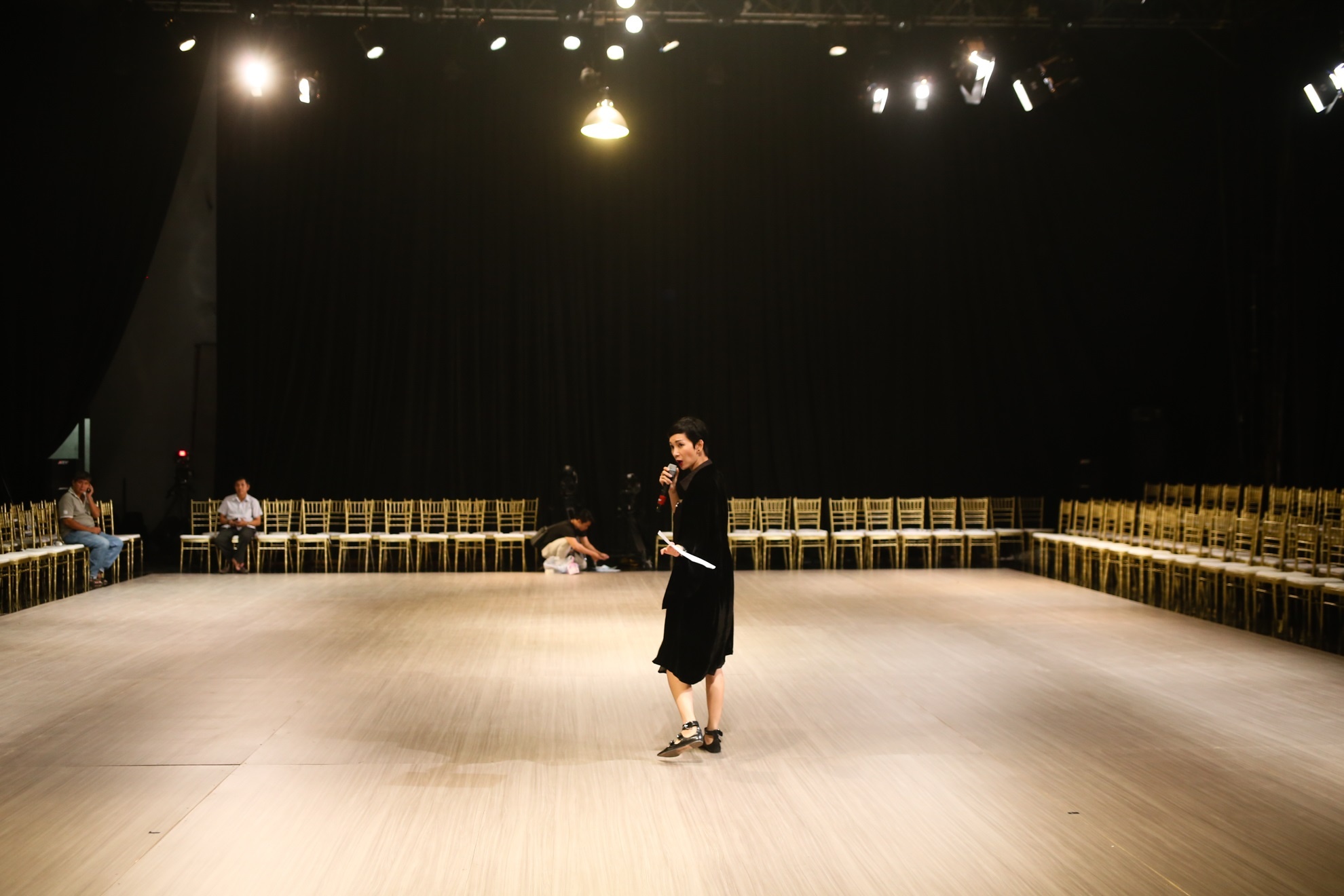 dao dien catwalk xuan lan anh 1