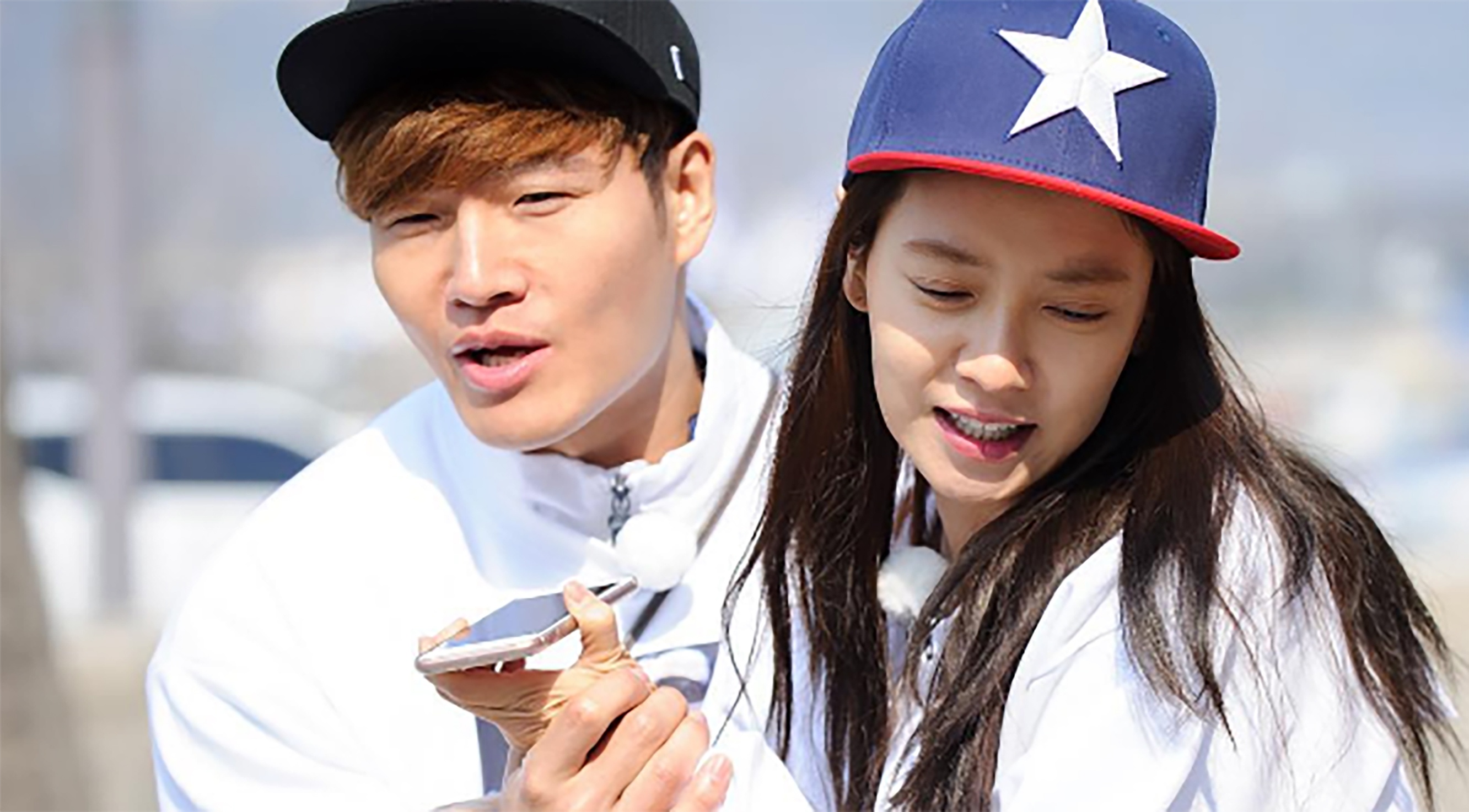 Ro tin Song Ji Hyo, Kim Jong Kook bi ep roi Running Man hinh anh