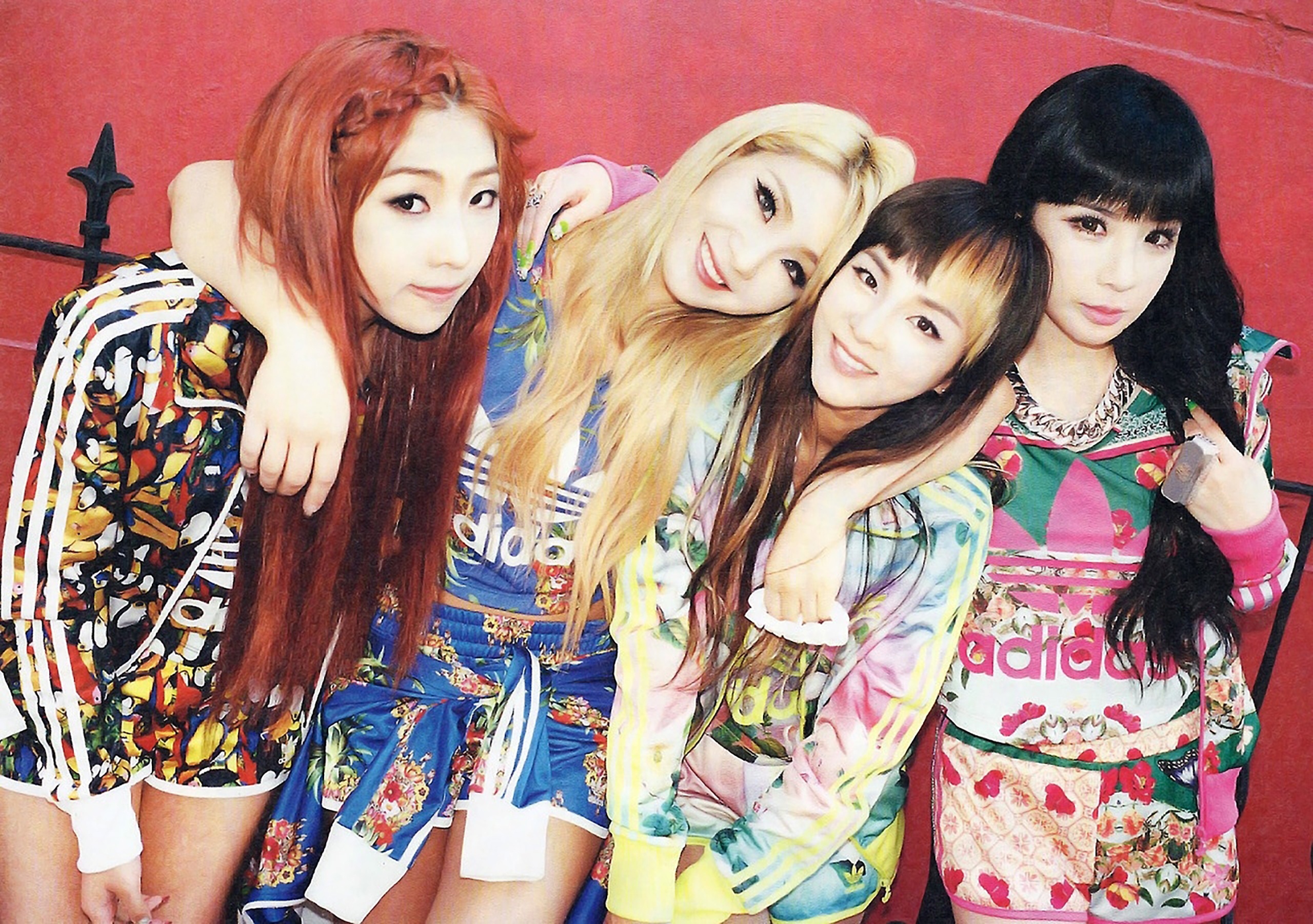 2NE1 trở lại ảnh 1 2NE1 tro lai anh 1