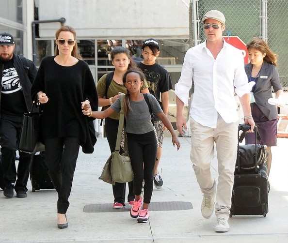 Angelina Jolie, Zahara, con nuôi ảnh 3 Angelina Jolie, Zahara, con nuoi anh 3