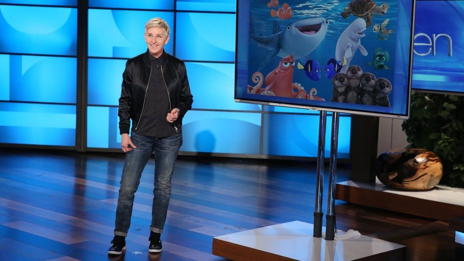 Ellen DeGeneres muon 'Finding Dory' chi trich Donald Trump hinh anh