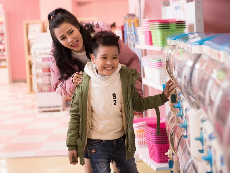 Dong Nhi,  Ong Cao Thang,  Valentine Day,  hoc tro Nhat Minh anh 10