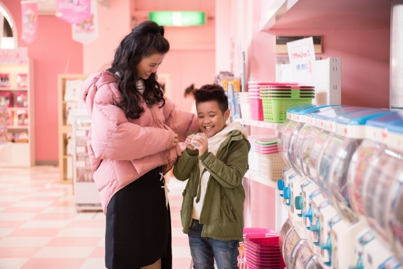 Dong Nhi,  Ong Cao Thang,  Valentine Day,  hoc tro Nhat Minh anh 11