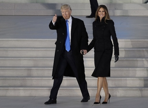 thời trang Melania Trump ảnh 3 thoi trang Melania Trump anh 3