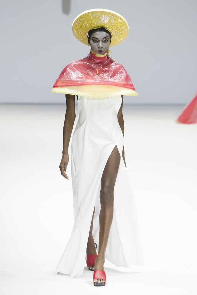 trang phục truyền thống Việt Nam ở nước ngoài ảnh 3 trang phuc truyen thong Viet Nam o nuoc ngoai anh 3