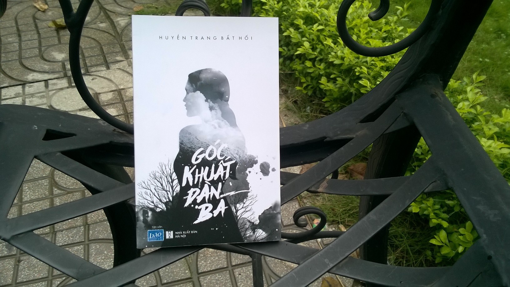 Sau moi cuoc tinh, dieu con lai khong chi la mat mat hinh anh