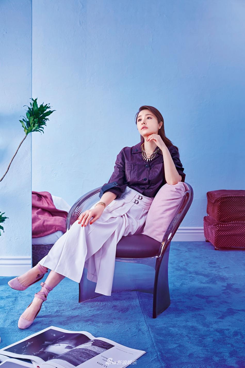 Lam Tam Nhu thanh lich tren tap chi anh 4