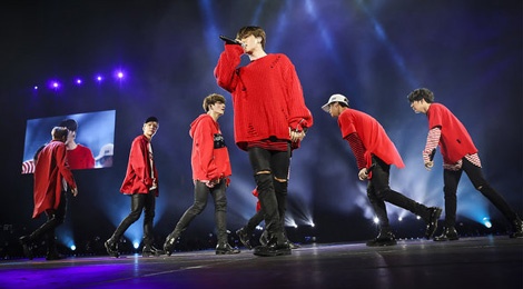Bi doa giet, BTS van di tour o My thanh cong hinh anh